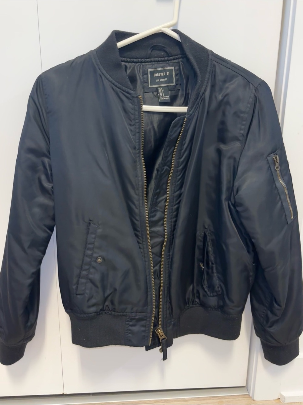 Forever 21 Men's Black Bomber Jacket with Gold Zipper